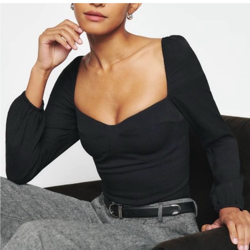 Reformation reign top black sz 6